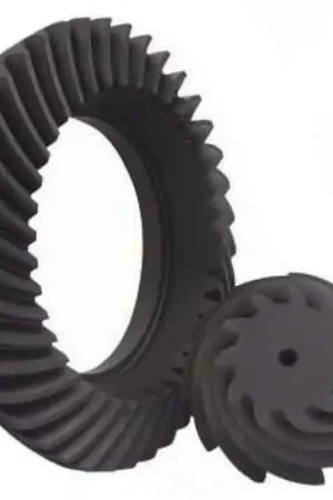 Modern USA Standard Ring & Pinion Gear Set For Ford 8.8in in a 3.55 Ratio