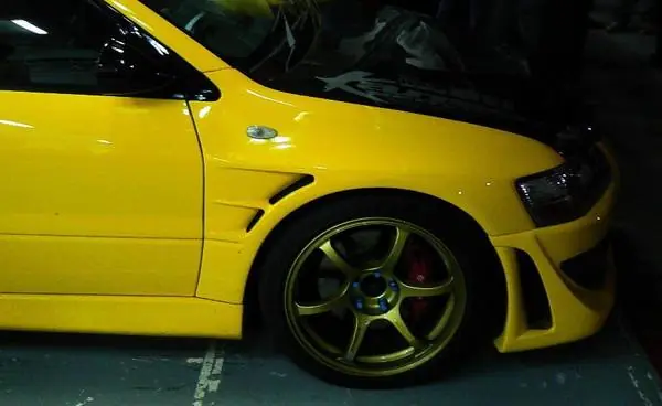 Get Yours Mitsubishi Lancer Bayspeed D1 Style Fender - 8428D.FD