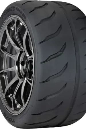 Exclusive Toyo Proxes R888R Tire - 285/35ZR19 99Y