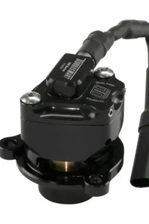While Supplies Last Turbosmart 15-18 Mercedes-Benz C63 LHS Kompact EM Dual Port VR33 BOV (Single BOV)